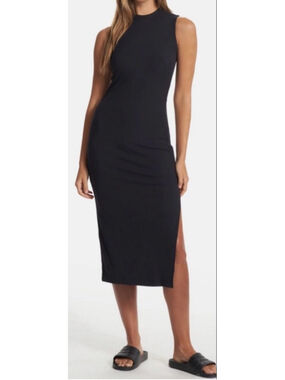 vuori black dress Vuori Tiebreak Halter Dress (Womens) | Black